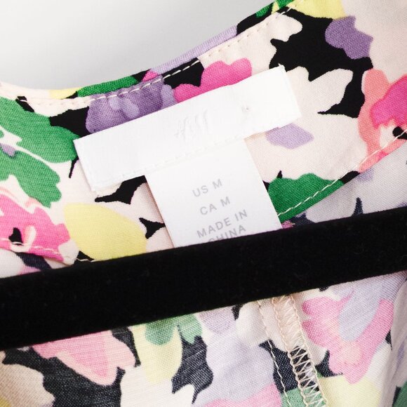 H&M Conscious Floral Print Puff Sleeve Maxi Dress Size Medium Lyocell V-Neck - Picture 6 of 7